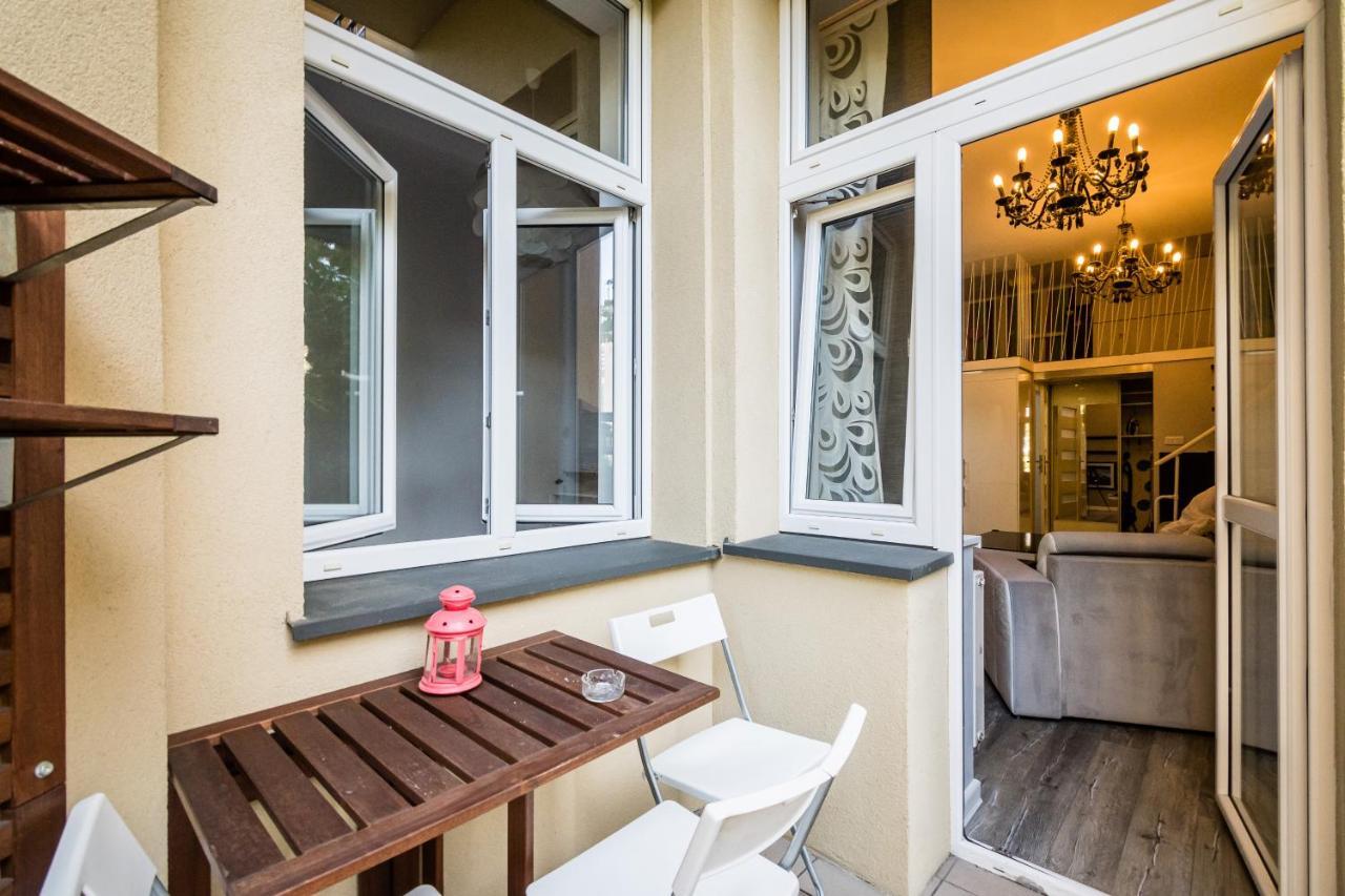 Apartament Glamour Konarskiego Wawelofts Cracóvia Exterior foto